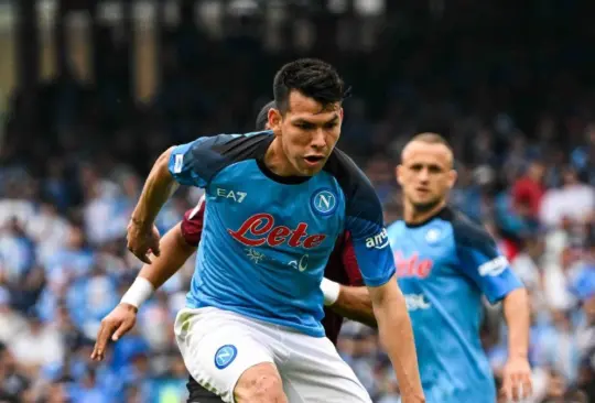 Chucky Lozano salió lesionado del partido entre Napoli y Fiorentina Chucky Lozano salió lesionado del partido entre Napoli y Fiorentina