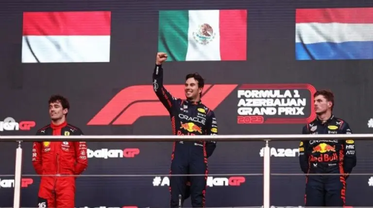 Pérez conquistó el circuito callejero de Azerbaiyán. Instagram @schecoperez