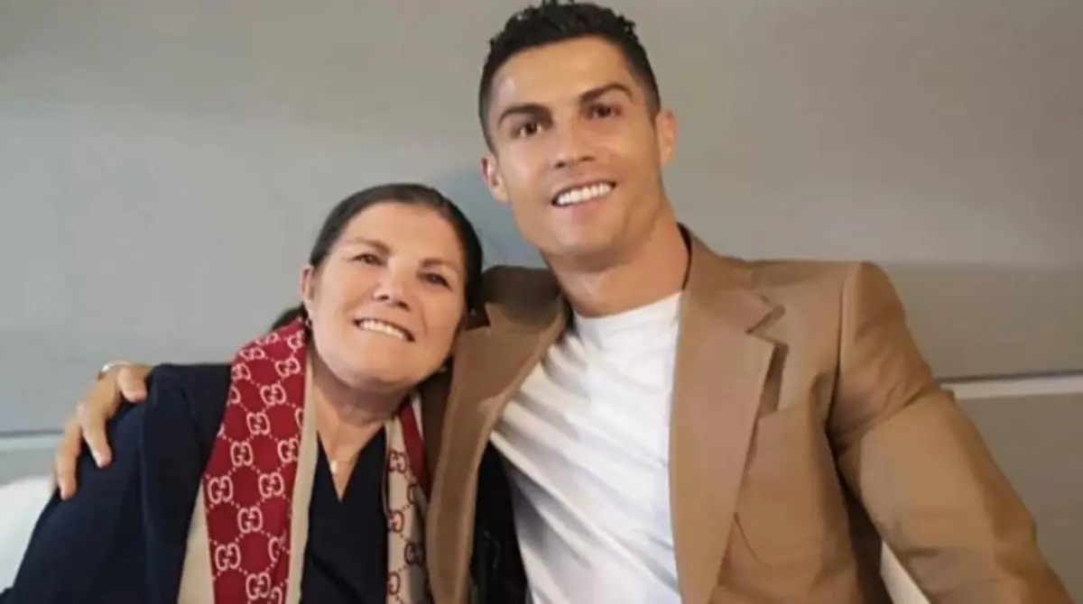 La madre de Cristiano Ronaldo es una de las personas m&aacute;s cercanas al portugu&eacute;s, ha vivido con &eacute;l y ha sido parte de sus mejores momentos, pero los rumores de que su relaci&oacute;n con Georgina Rodr&iacute;guez es tensa se acrecentan con el tiempo.