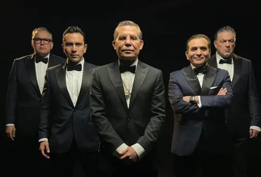 Julio César Chávez atacó a un reportero de TV Azteca por sus comentarios sobre el resultado del Munguía vs Derevyanchenko Julio César Chávez atacó a un reportero de TV Azteca por sus comentarios sobre el resultado del Munguía vs Derevyanchenko
