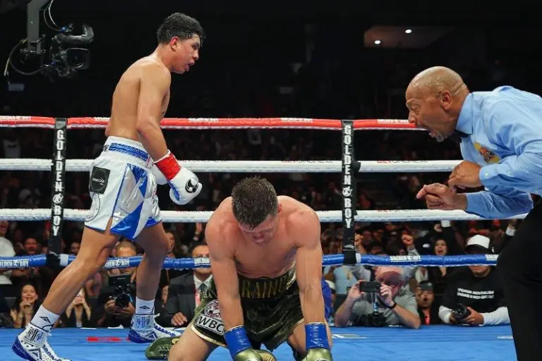 César Castro fue regañado por JC Chávez luego de unos comentarios que hizo del triunfo de Jaime Munguía - Twitter @GoldenBoyBoxing