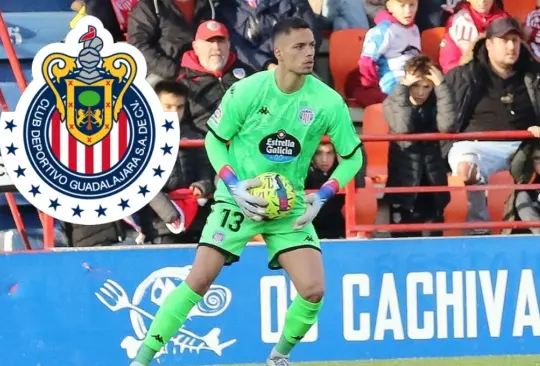 Chivas hizo oficial la llegada de Óscar Whalley y se sumó a la lista de jugadores extranjeros que han estado en la institución 100% mexicana.