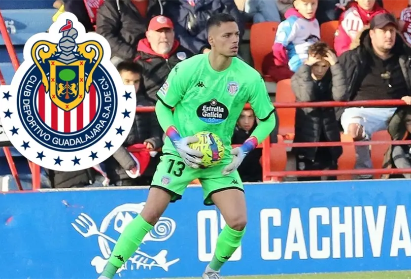 Chivas hizo oficial la llegada de &Oacute;scar Whalley y se sum&oacute; a la lista de jugadores extranjeros que han estado en la instituci&oacute;n 100% mexicana.
