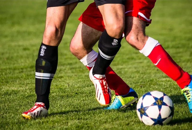 Un futbolista amateur falleci&oacute; luego de recibir un rodillazo en la cabeza