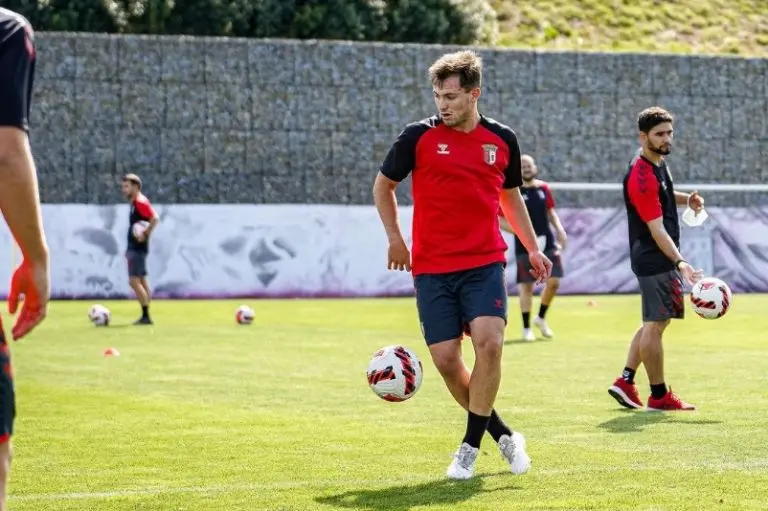 Eugenio Pizzuto fichó con Tigres para el Apertura 2023 - Instagram @euge_pizzuto