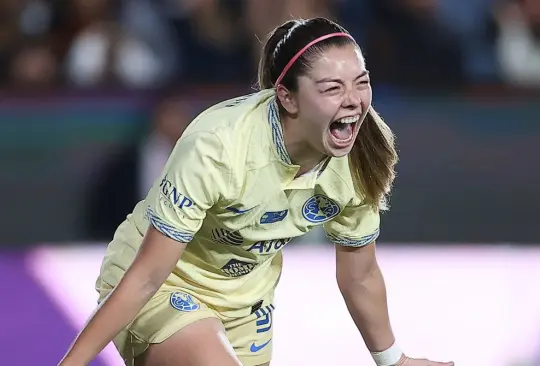 Katty Martínez celebra la victoria del América Femenil.