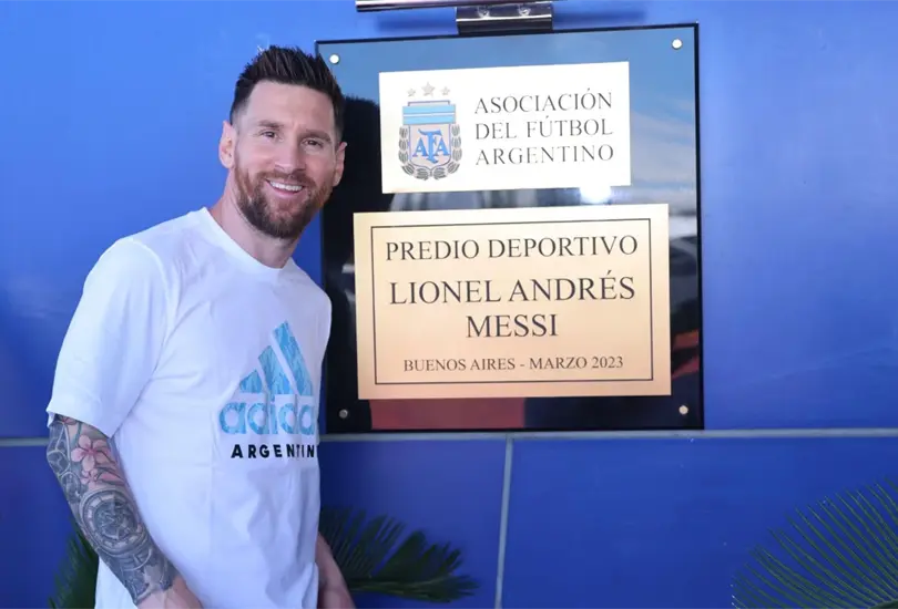 El due&ntilde;o del Inter Miami revel&oacute; la posible fecha en la que Lionel Messi haga su debut