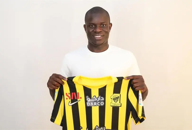 Ngolo Kant&eacute; es nuevo futbolista del Al-Ittihad.