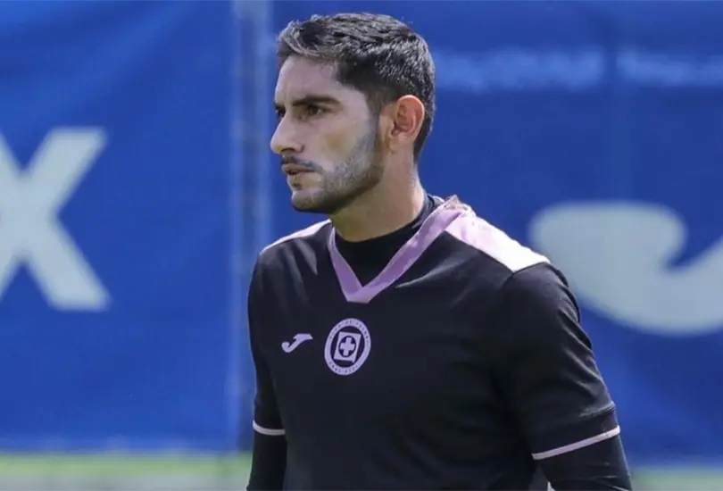 Jes&uacute;s Corona se habr&iacute;a negado a seguir en Cruz Azul.