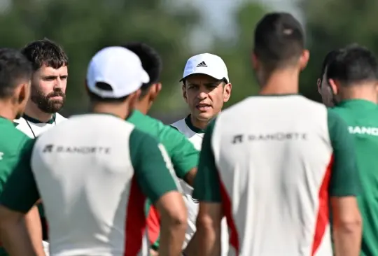 Jimmy Lozano tomoaría la primera decisión importante y descartaría a algunos jugadores para la Selección Mexicana.