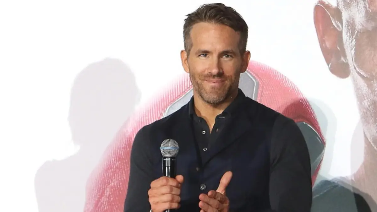 Una de las primeras películas conocidas en las que trabajó fue el tercer film de "Blade", personaje de Marvel, y esto lo ayudó a conseguir el papel de Deadpool en "X-Men Orígenes: Wolverine". 