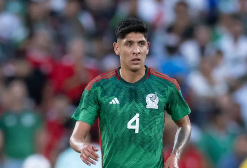 Edson &Aacute;lvarez no saldr&iacute;a al Borussia Dortmund por problemas con el Ajax