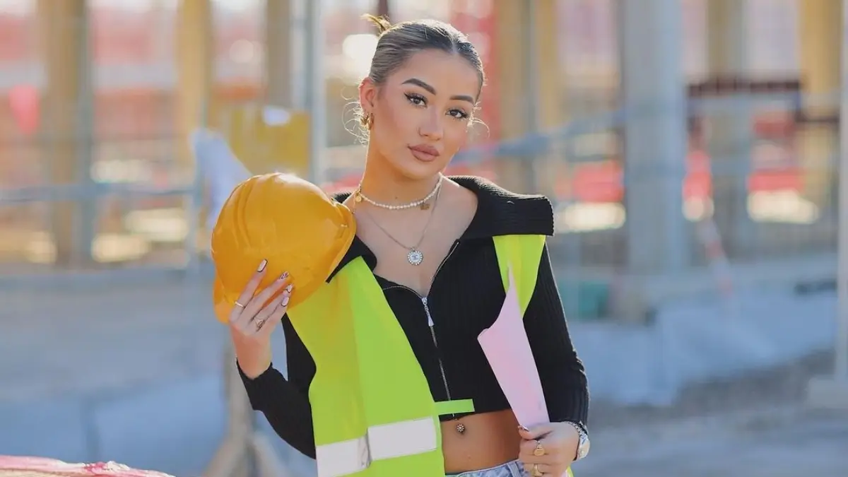 También ha probado suerte en Twitch donde recién comienza a crecer y tiene poco más de 50 mil seguidores.