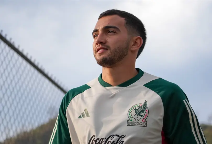 Las Chivas buscar&iacute;an a Luis Ch&aacute;vez para que sea uno de sus refuerzos para el Apertura 2023