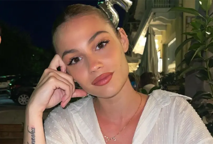 Nadia J&eacute;mez es una joven que desde peque&ntilde;a supo lo que era involucrarse en el mundo del futbol, gracias a su pap&aacute; Paco J&eacute;mez, y tambi&eacute;n es hija de la modelo Vaneska Rocha.