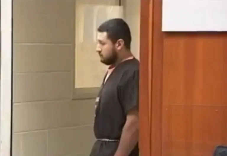 Alejandro García Villanueva está llevando su proceso legal en California<br>Captura de pantalla