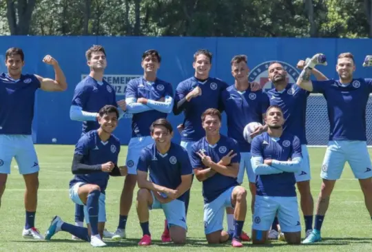 A pesar de que el Tuca no se ha presentado a algunos entrenamientos Joaquín Moreno y Memo Vásquez se han hecho cargo del equipo 