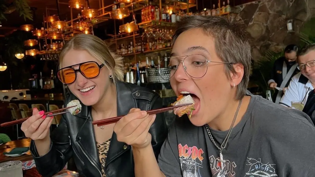 La chica también presume una gran amistad con Fernanda, actual pareja de Santiago Giménez.