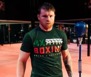 CMB ´obligaría´ a Canelo Álvarez a enfrentar a Benavidez; el mexicano les responde