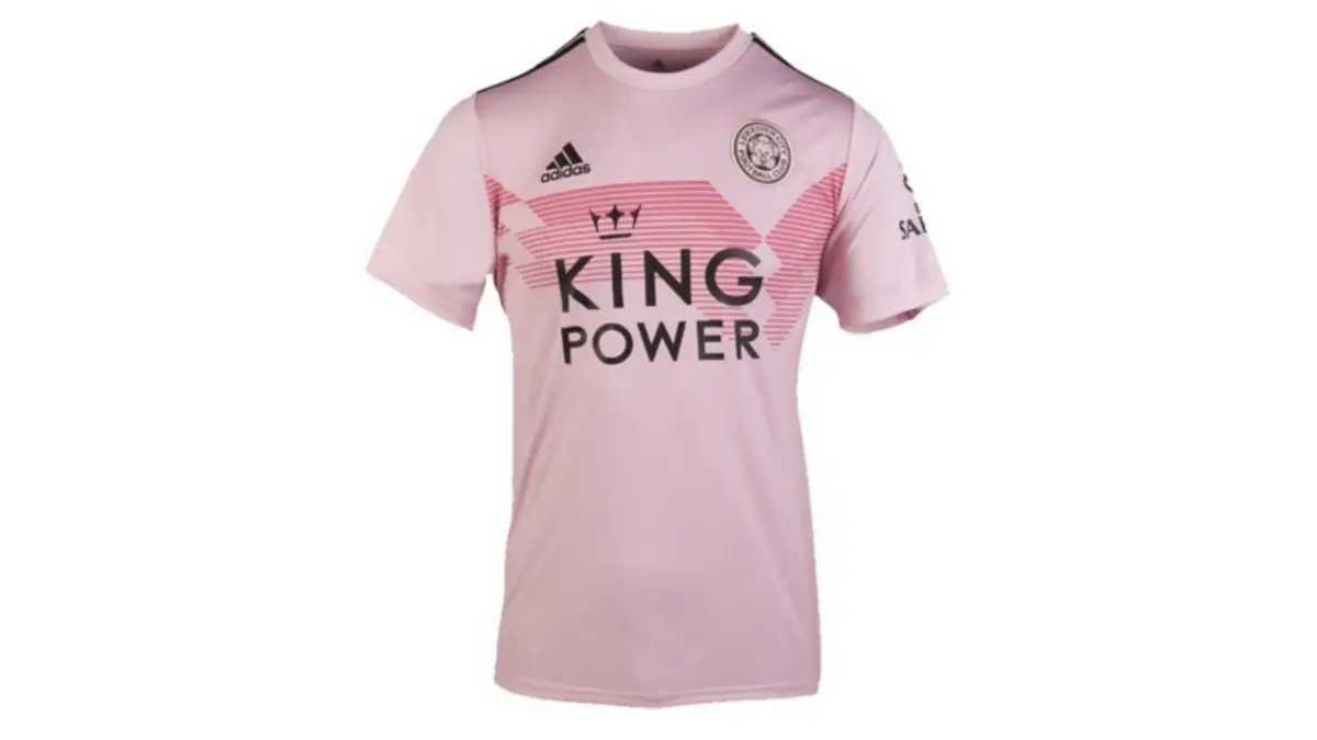 Leicester City 2019-20. Los Foxes utilizaron uno de los templates de Adidas y lo presentaron en un color bastante elegante.