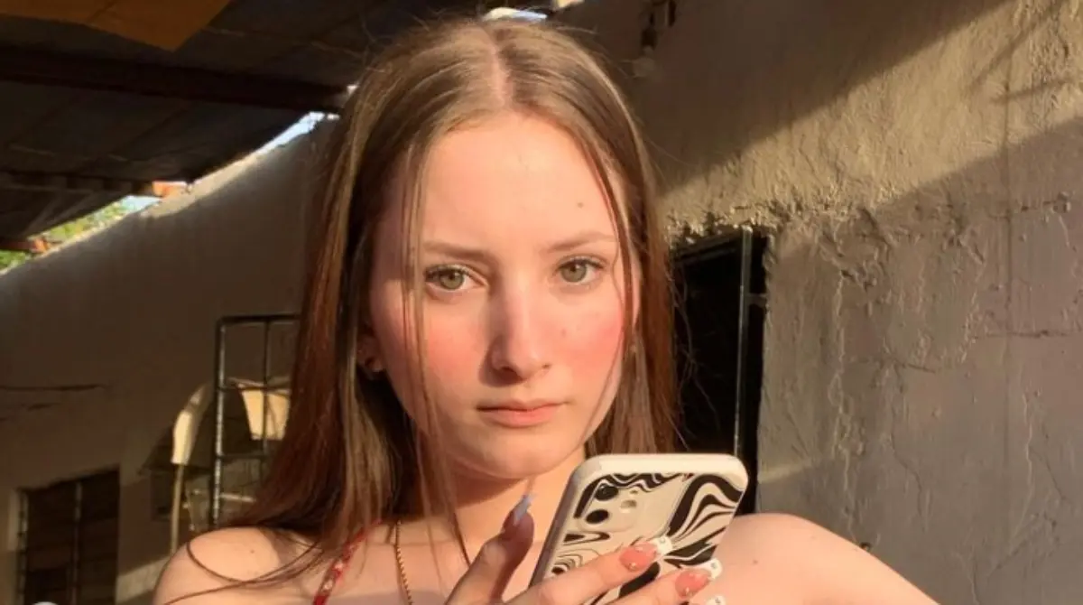 Dahna aún no tiene su canal de Youtube propio, pero graba videos en pareja para el canal de Rivaldios, por lo que se espera que pronto de el siguiente paso y suba su contenido en solitario por la cantidad de followers que hizo en tan poco tiempo. 