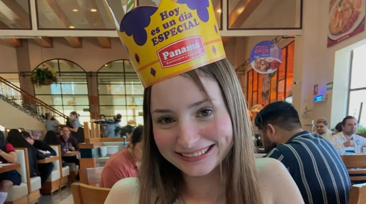 La influencer cumplió 20 años en febrero de este año, por lo que aún disfruta mucho del tiempo no solo con sus amigos, sino también con su familia.