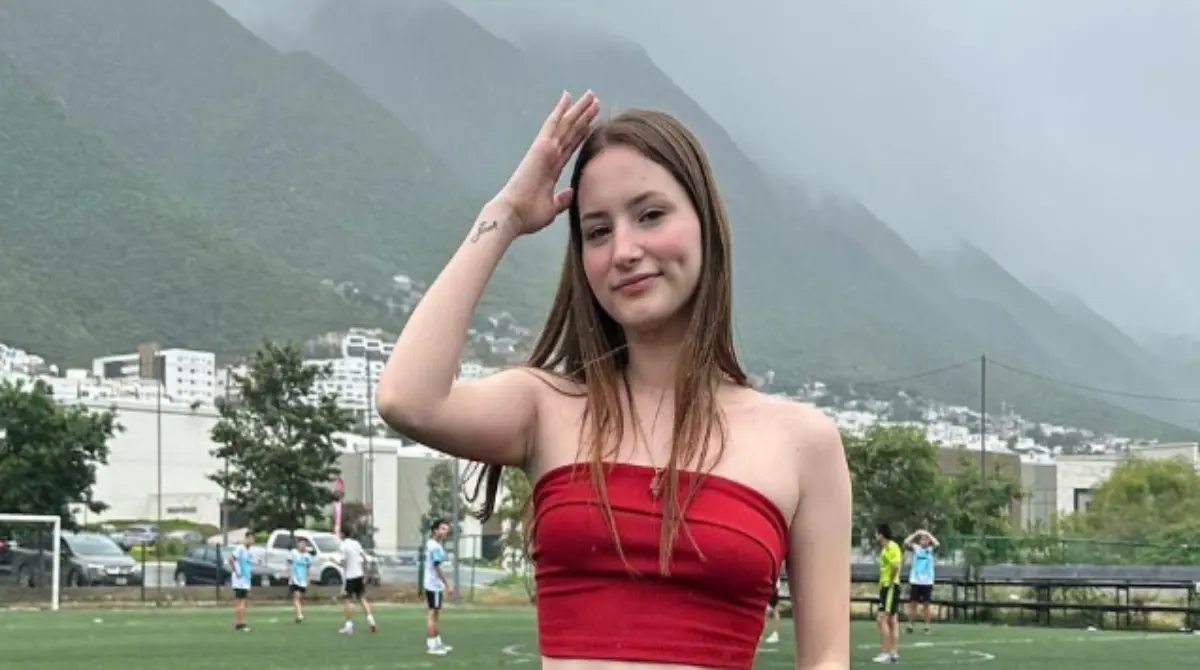 Ella es la joven influencer digital, que también es pareja de Rivaldo, Youtuber y jugador de futbol.