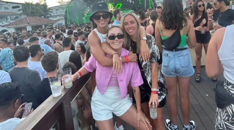 Esta fue la fiesta que las jugadoras compartieron en sus redes sociales. Instagram @caitlinfoord