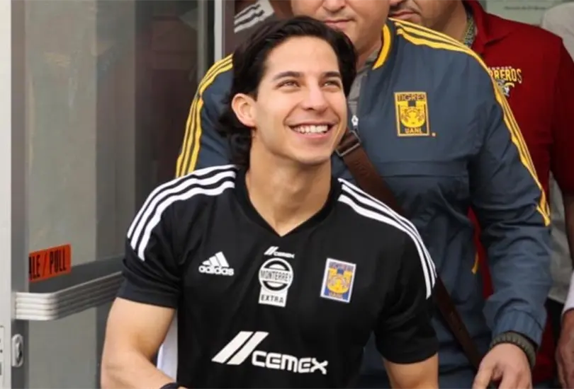 Diego Lainez se quedar&iacute;a oficialmente en Tigres