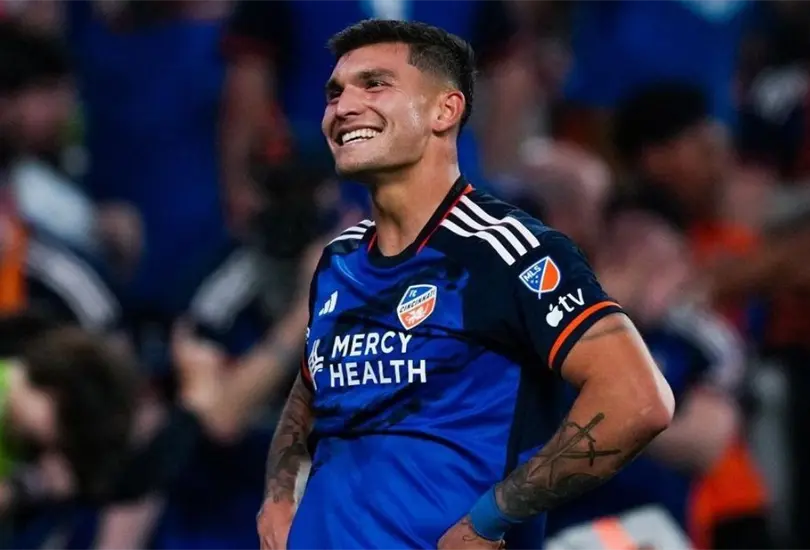 Brandon V&aacute;zquez son&oacute; como refuerzo de Chivas hace un a&ntilde;o pero su fichaje se les hizo muy caro en su momento.