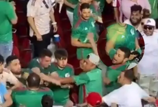 Un aficionado fue captado apuñalando a otro en las gradas durante el encuentro de México vs Qatar.