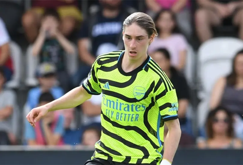 El DT del Arsenal habl&oacute; del futuro de Marcelo Flores con el equipo