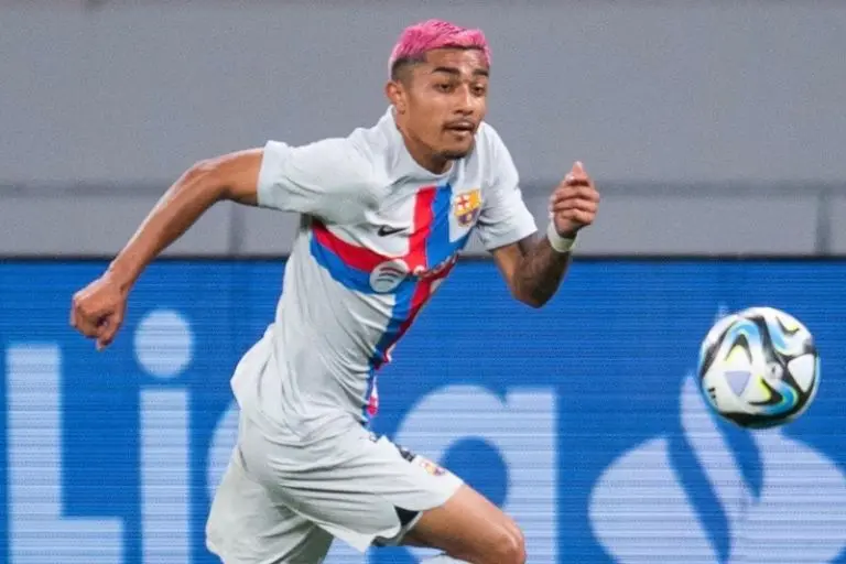 Julián Araujo seguirá con el Barcelona al término de su préstamo con Las Palmas - Instagram @fcbarcelona
