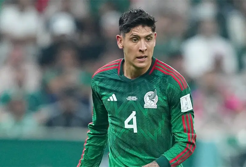 Edson &Aacute;lvarez est&aacute; a la espera de salir del Ajax luego que su fichaje al Borussia Dortmund se cayera