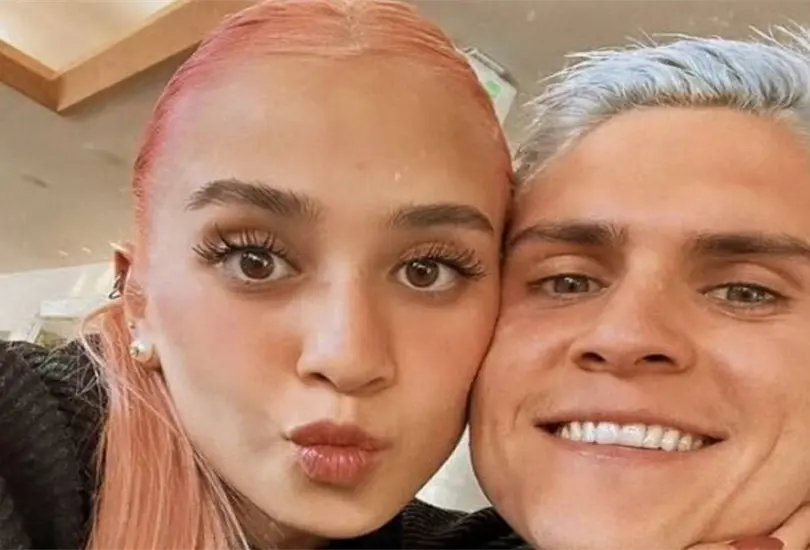 La pareja fue captada los últimos meses viajando juntos. La pareja fue captada los últimos meses viajando juntos.