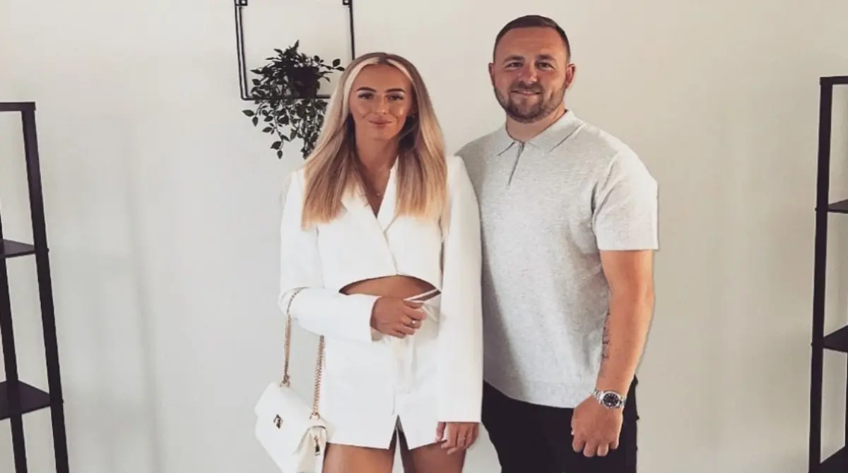 En cuestiones de vida amorosa, Chloe tambi&eacute;n ha sido afortunada en el amor, pues desde mediados de 2021 comparte sus logros con su pareja, Scott.