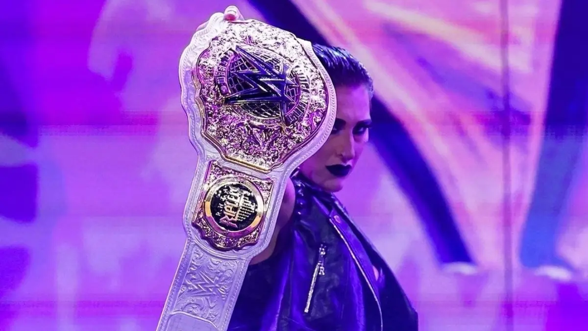 La superestrella tiene un gran futuro por delante y, por ahora, luce dif&iacute;cil que alguien la pueda destronar como campeona de la empresa.