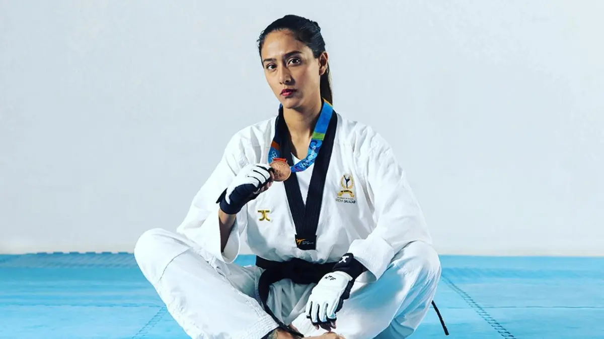 IRIDIA SALAZAR: La medallista olímpica en taekwondo quiso probar con algo nuevo luego de su destacada trayectoria en el show de TV Azteca y fue eliminada en septiembre del 2018.