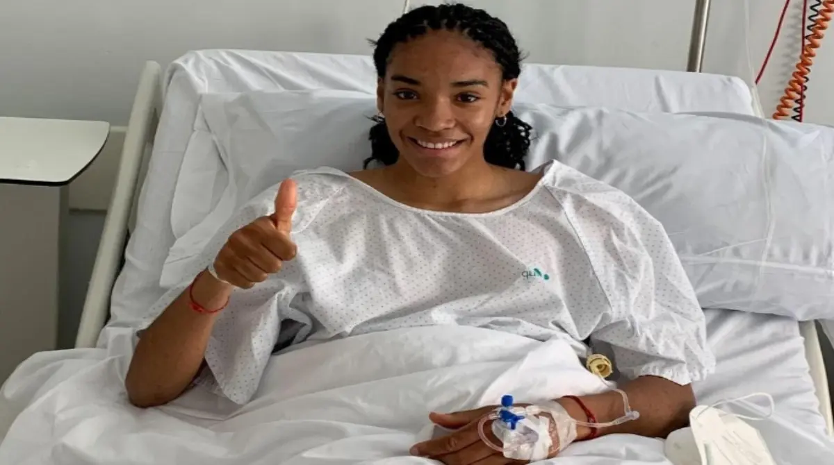 Durante 2022 vivi&oacute; uno de los momentos m&aacute;s complicados de su carrera: Salma sufri&oacute; la rotura del ligamento cruzado anterior mientras jugaba con Villarreal, por lo que se perdi&oacute; la Eurocopa, pero su recuperaci&oacute;n fue satisfactoria y no le impidi&oacute; regresar a la cancha.