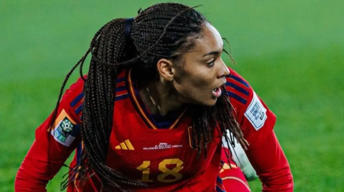 A pesar de no ser parte de la primer convocatoria rumbo al Mundial Femenil de Australia y Nueva Zelanda, la extremo izquierdo se adue&ntilde;o de uno de los 23 puestos finales.