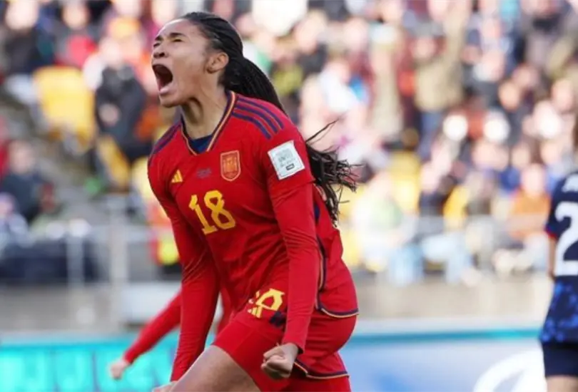 Se ha convertido en e &iacute;cono y la hero&iacute;na de Espa&ntilde;a en el Mundial Femenil 2023, pero Salma Paralluelo es una chica de 19 a&ntilde;os que lleg&oacute; para marcar &eacute;poca.