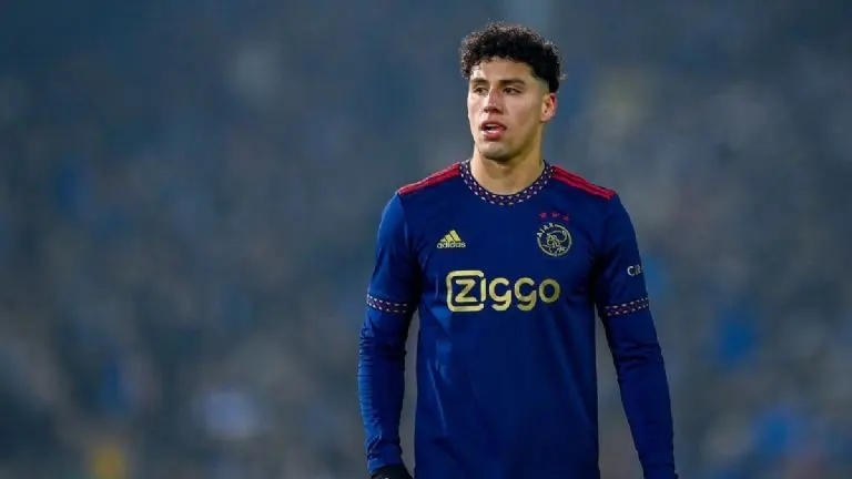 El mexicano apunta al futbol portugués. (Instagram - Ajax)