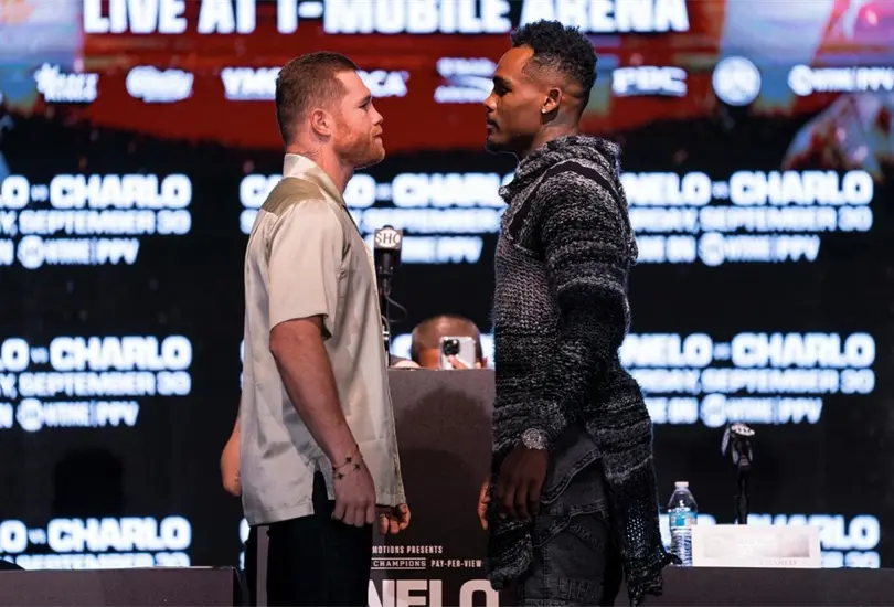 Canelo &Aacute;lvarez defendi&oacute; su pelea con Jermell Charlo y le mand&oacute; un mensaje a sus haters
