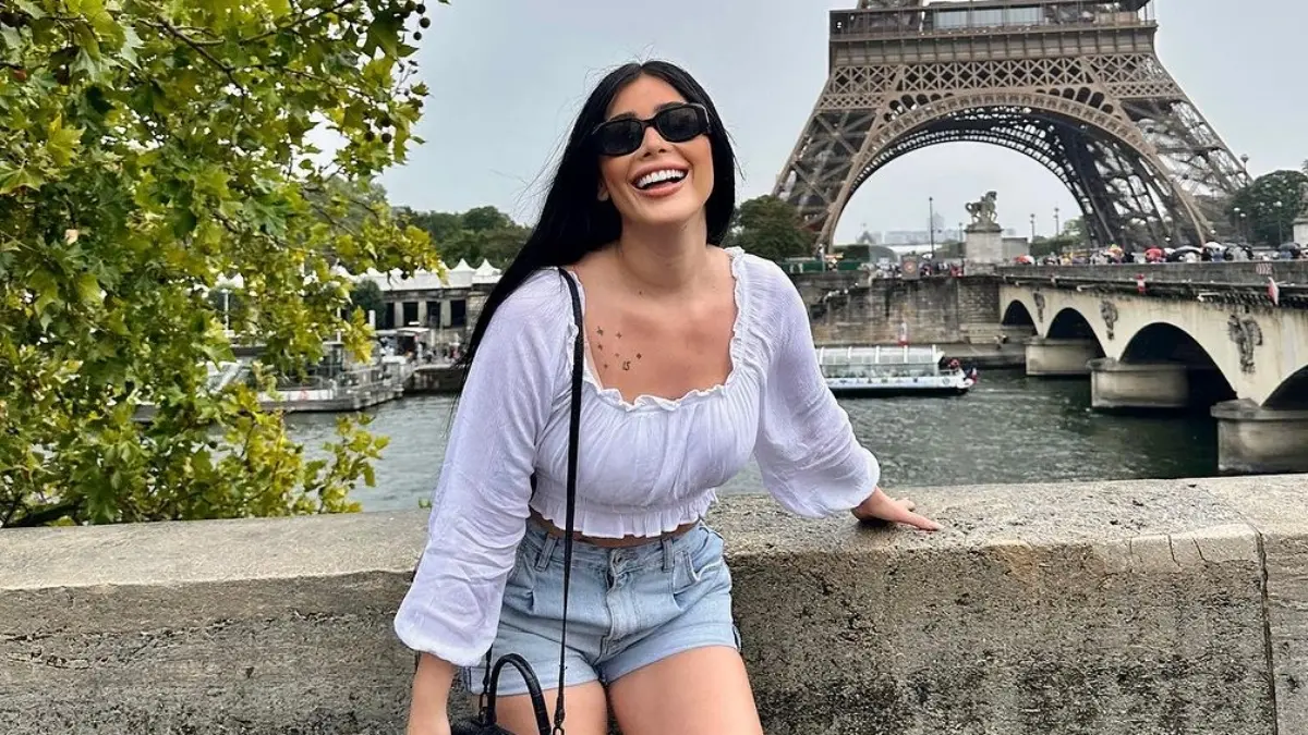 Su perfil en TikTok no se queda atr&aacute;s, pues suma m&aacute;s de 4.6 millones de seguidores y acumula cerca de 70 millones de likes en sus videos.