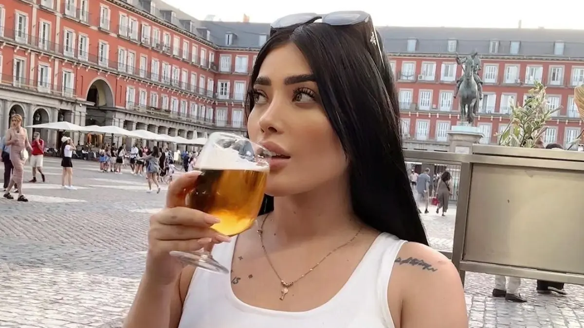 Tambi&eacute;n particip&oacute; en el programa Inseparables de Televisa, mismo que pon&iacute;a a prueba a distintas parejas del medio art&iacute;stico.