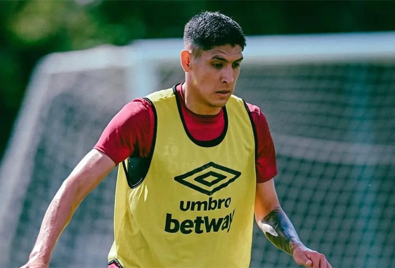 Edson &Aacute;lvarez debut&oacute; con el West Ham en su partido vs Chelsea por Premier League
