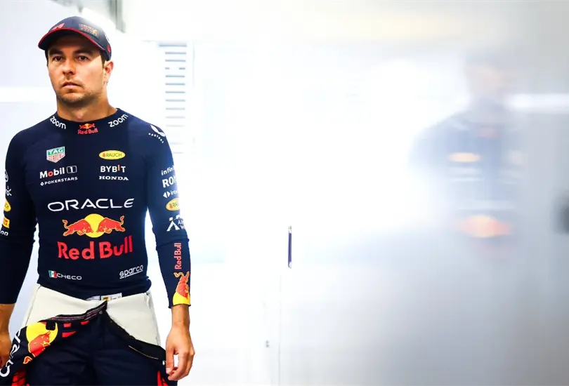 Checo P&eacute;rez perdi&oacute; el podio en GP de Pa&iacute;ses Bajos por culpa de Red Bull