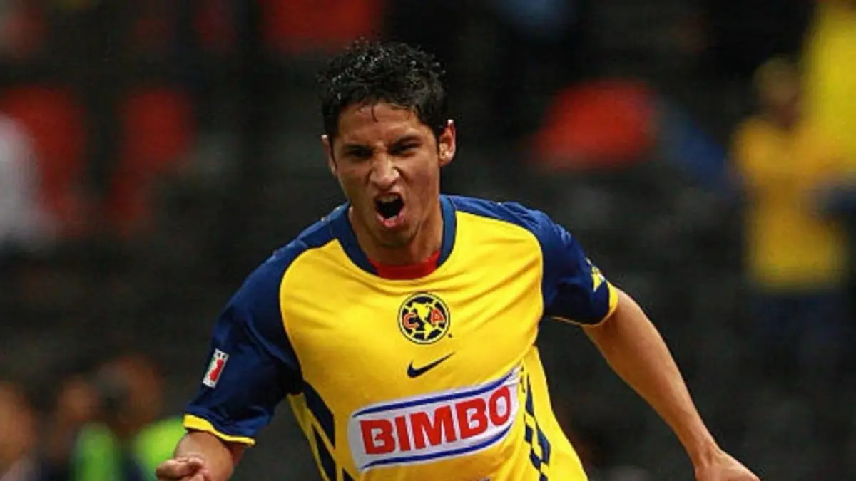  El Pleititos volverá a vestir la camiseta de las Águilas de manera sorpresiva. 