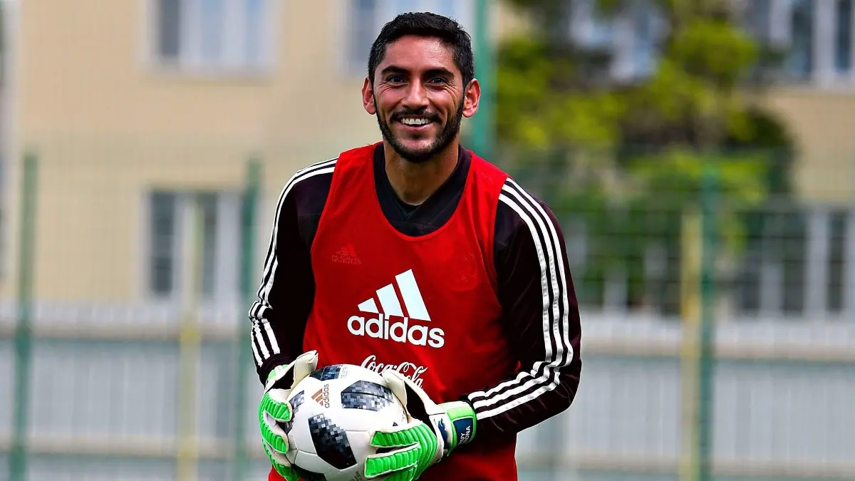 JESÚS CORONA: El narrador le puso ´Yisus Crown´ al arquero por sus destacadas actuaciones con la Selección Mexicana, Cruz Azul y Tecos. 