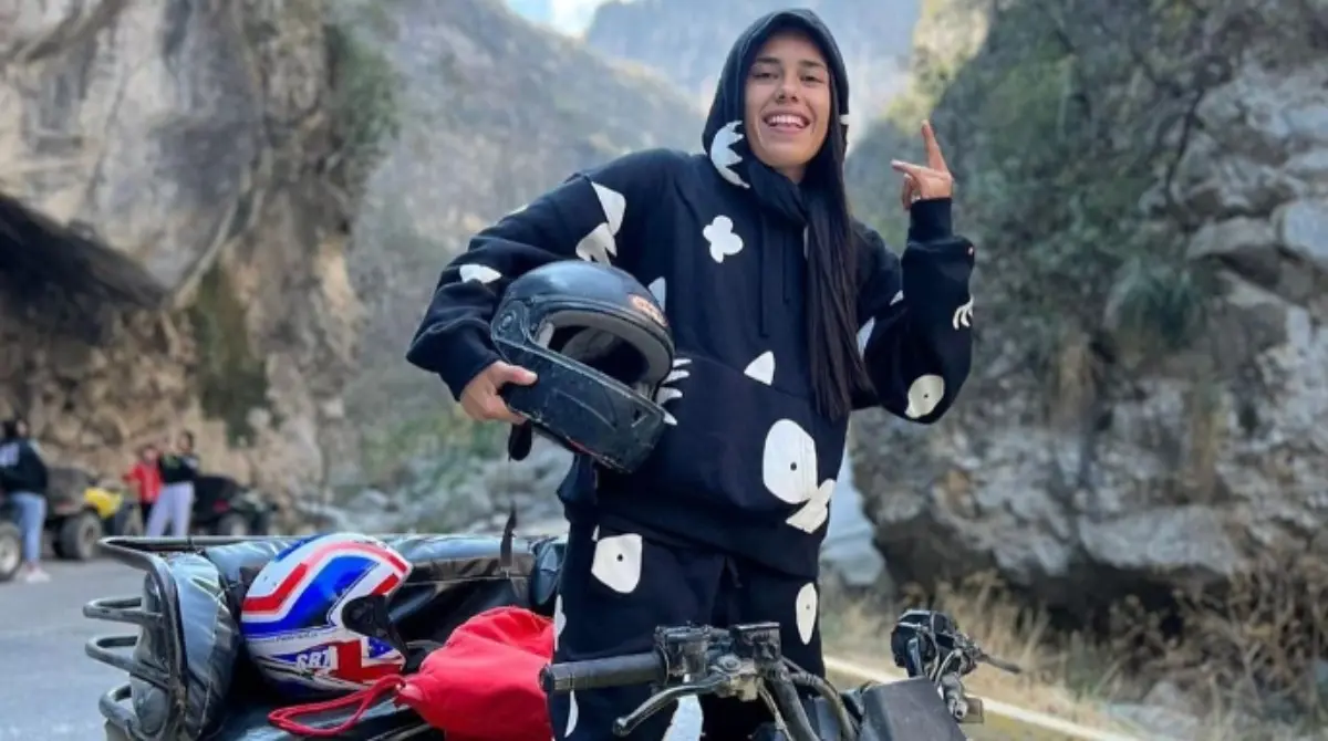 Lizbeth ha contado en muchas ocasiones que desde pequeña acompañó a su hermano a jugar futbol a la Selección de Aguascalientes, pero debido a un tema físico nunca pudo debutar oficialmente, por lo que ella se comprometió con la disciplina y decidió cumplir el sueño de su hermano y convertirse en profesional.